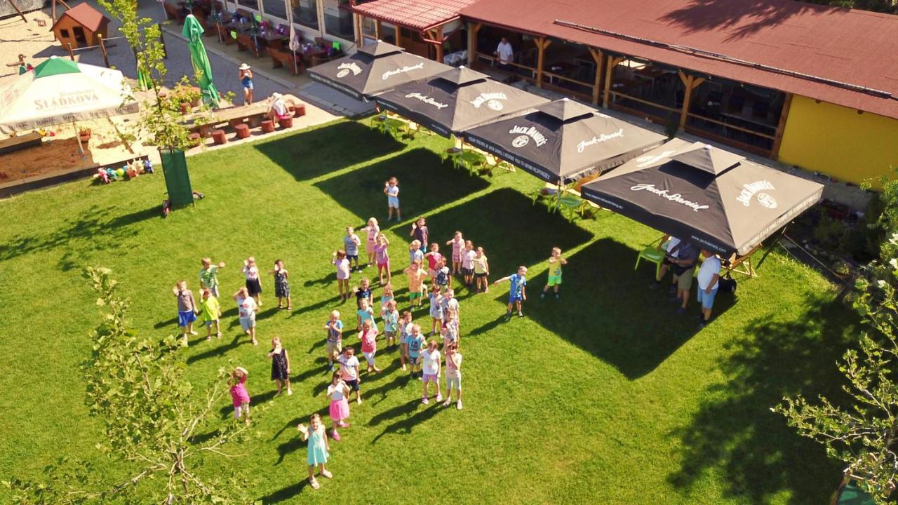 Apartmany Bejby Turnov Exterior foto